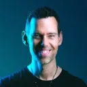 Logo Zero To Founder by <mark>Tom Bilyeu</mark>